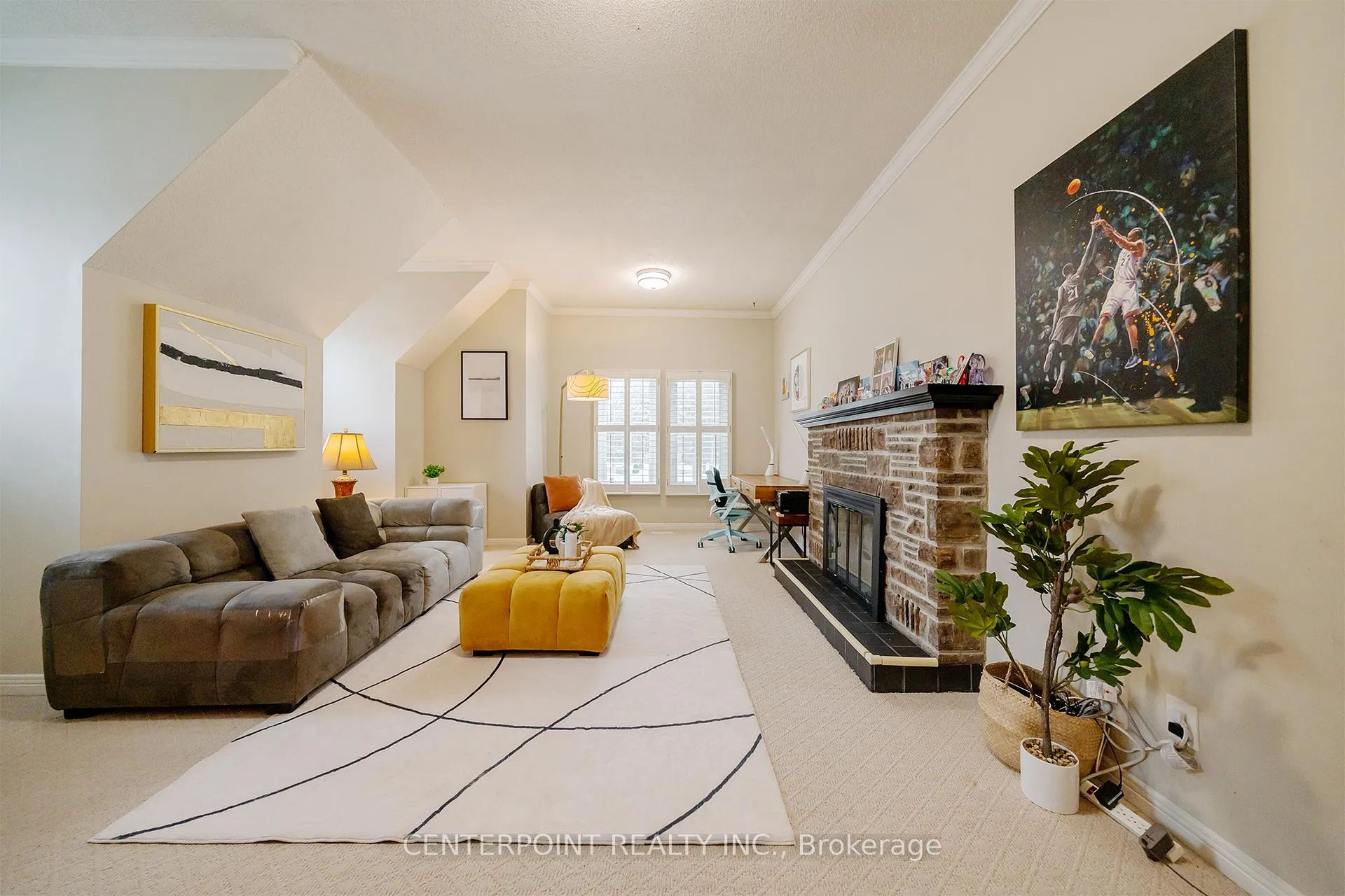 Photo 15 of 49 Redwood Lane, Markham, Unionville — HOMEH