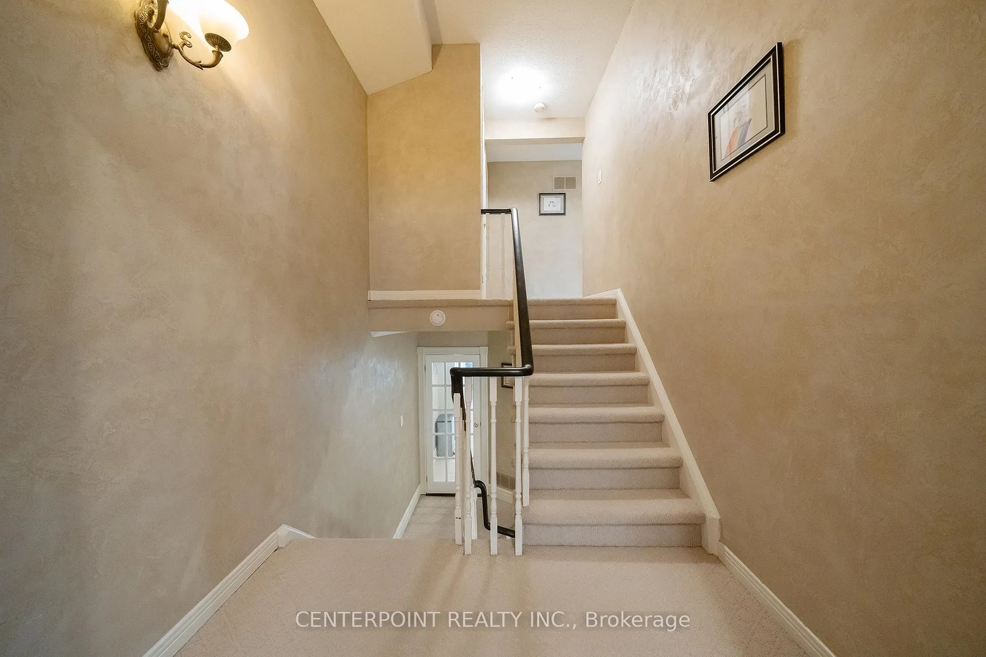 Photo 19 of 49 Redwood Lane, Markham, Unionville — HOMEH