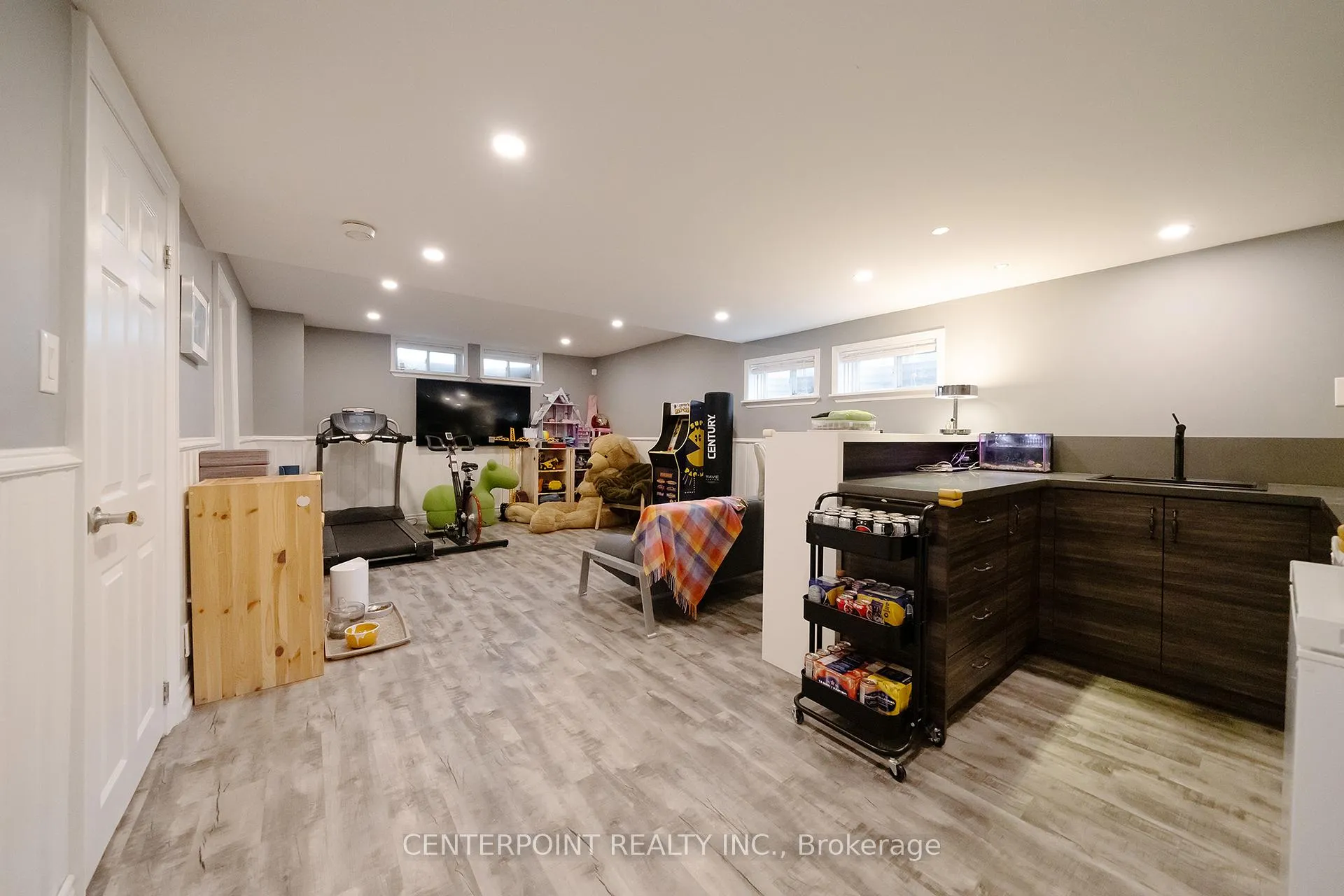 Photo 29 of 49 Redwood Lane, Markham, Unionville — HOMEH