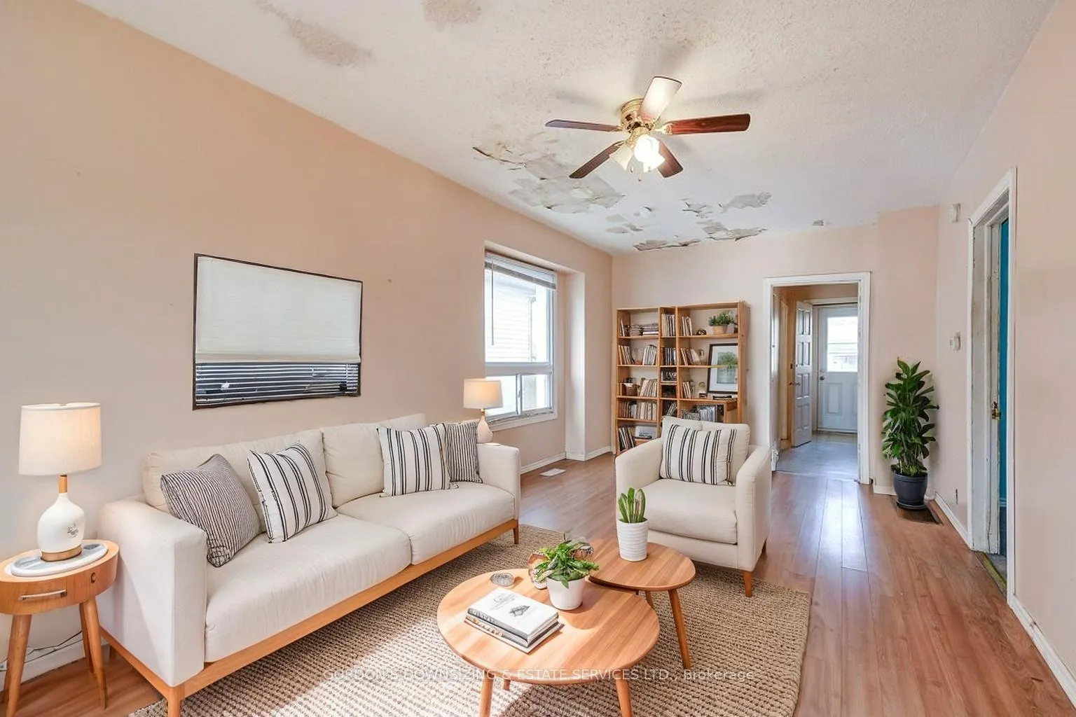 Photo 5 of 217 Tolton Avenue, Hamilton, Normanhurst — HOMEH