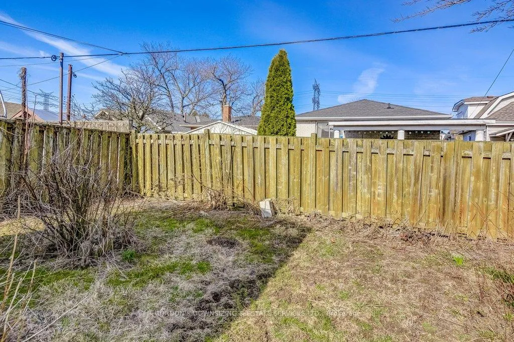 Photo 38 of 217 Tolton Avenue, Hamilton, Normanhurst — HOMEH