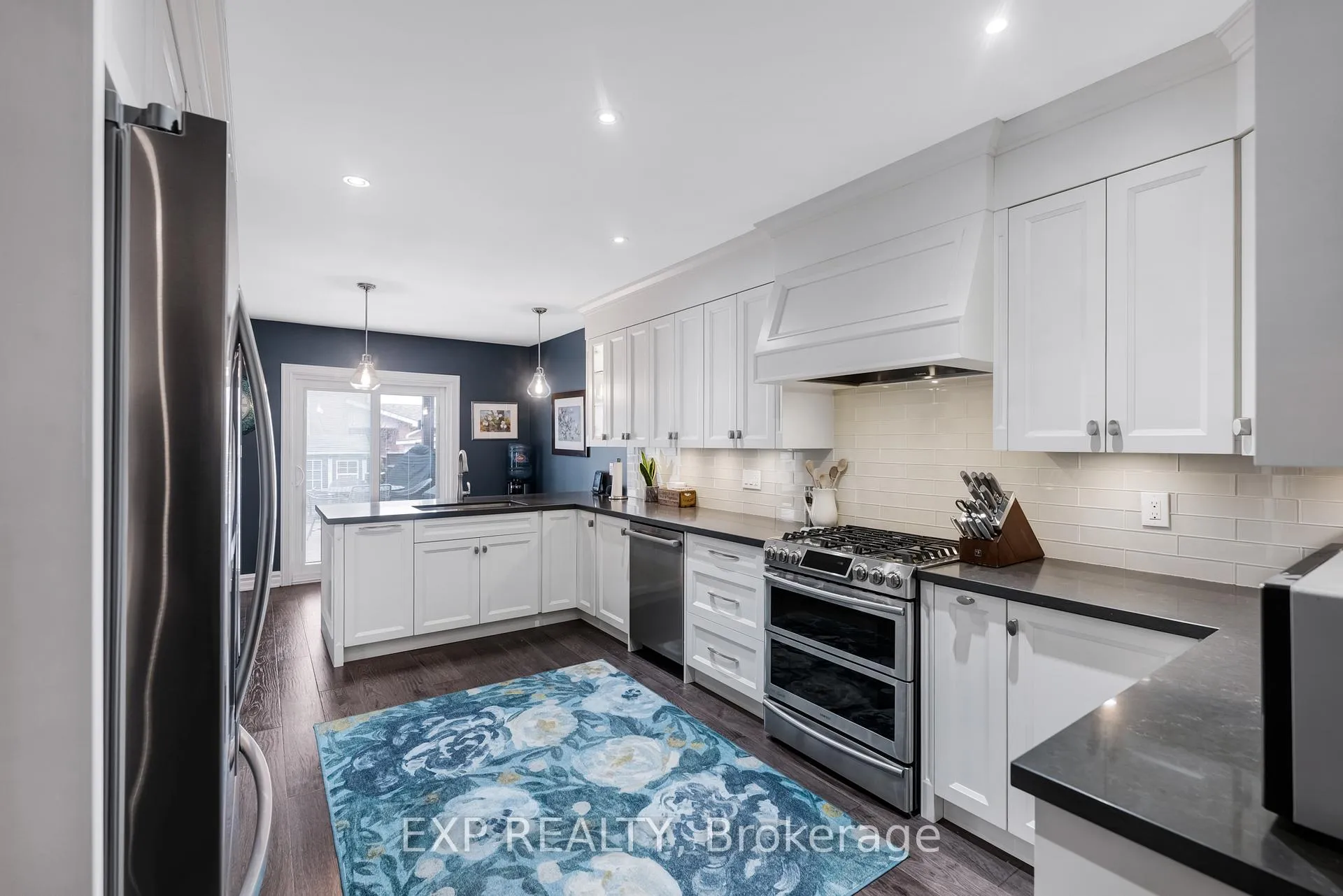 Photo 6 of 138 Princeton Gate, Vaughan, Maple — HOMEH