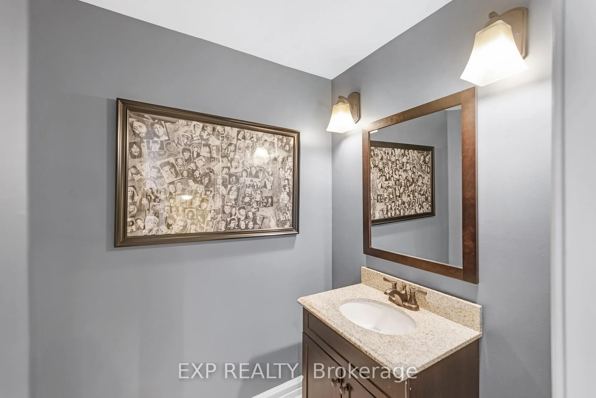 Photo 17 of 138 Princeton Gate, Vaughan, Maple — HOMEH