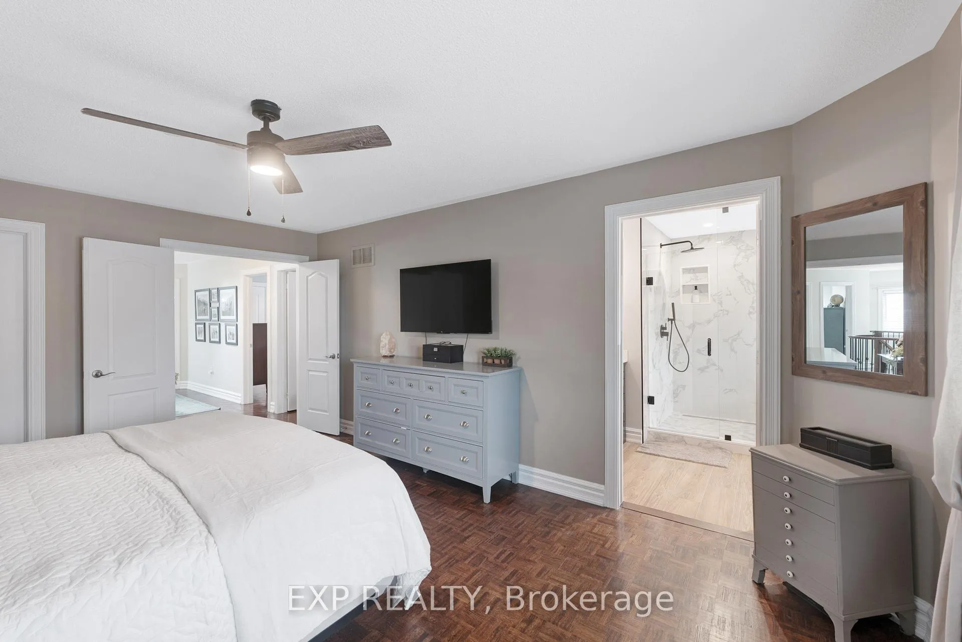 Photo 21 of 138 Princeton Gate, Vaughan, Maple — HOMEH