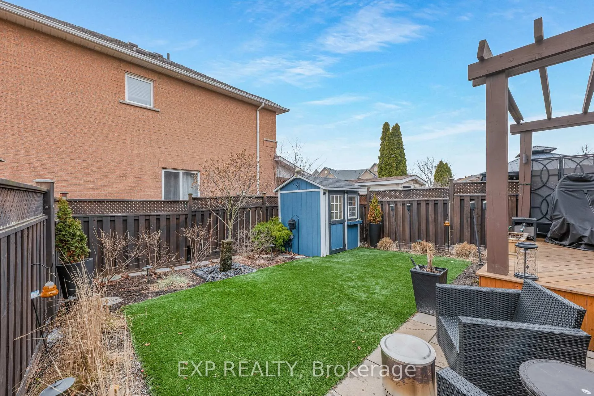 Photo 43 of 138 Princeton Gate, Vaughan, Maple — HOMEH