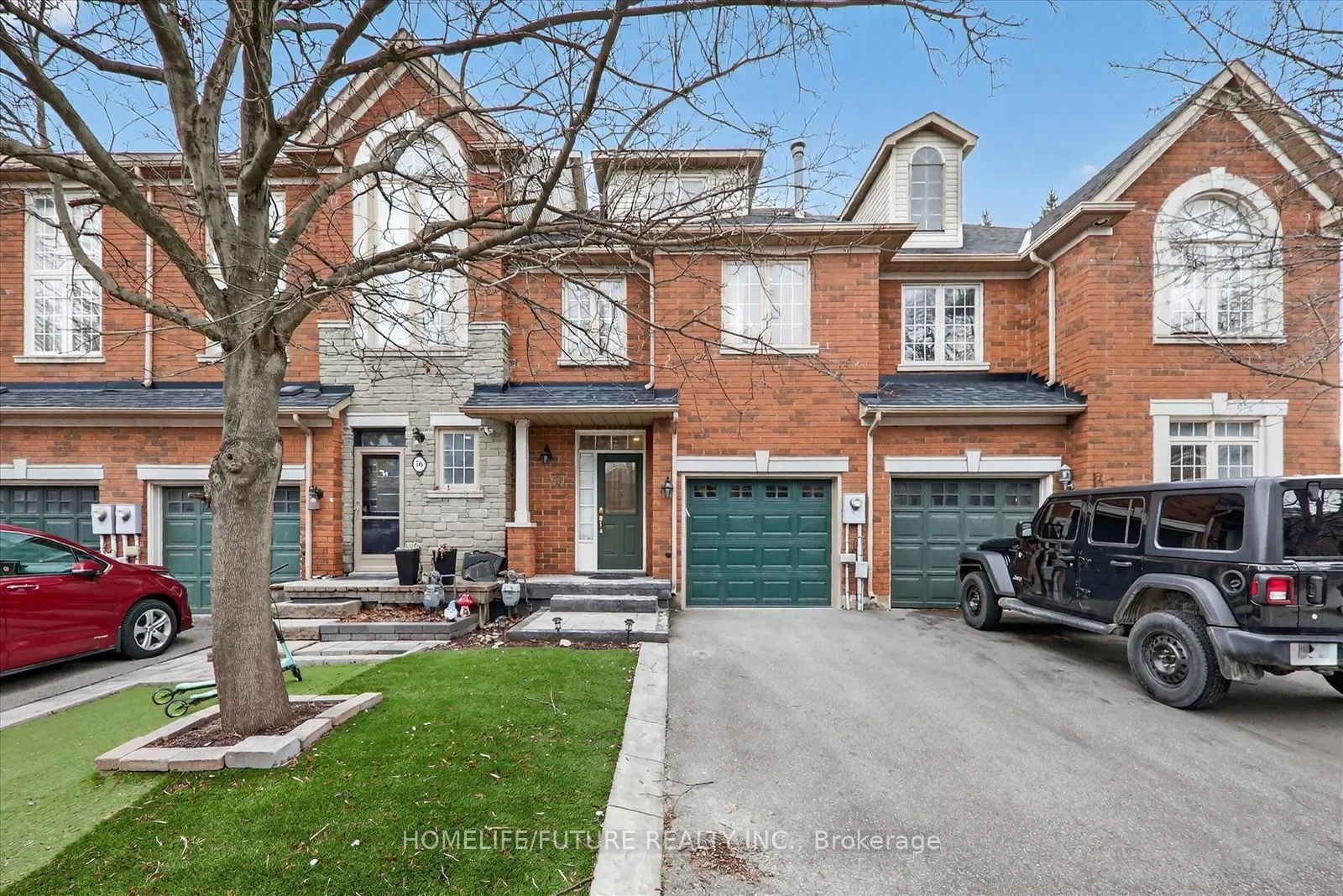Photo 1 of Unit 57, 180 Blue Willow Drive, Vaughan, East Woodbridge — HOMEH