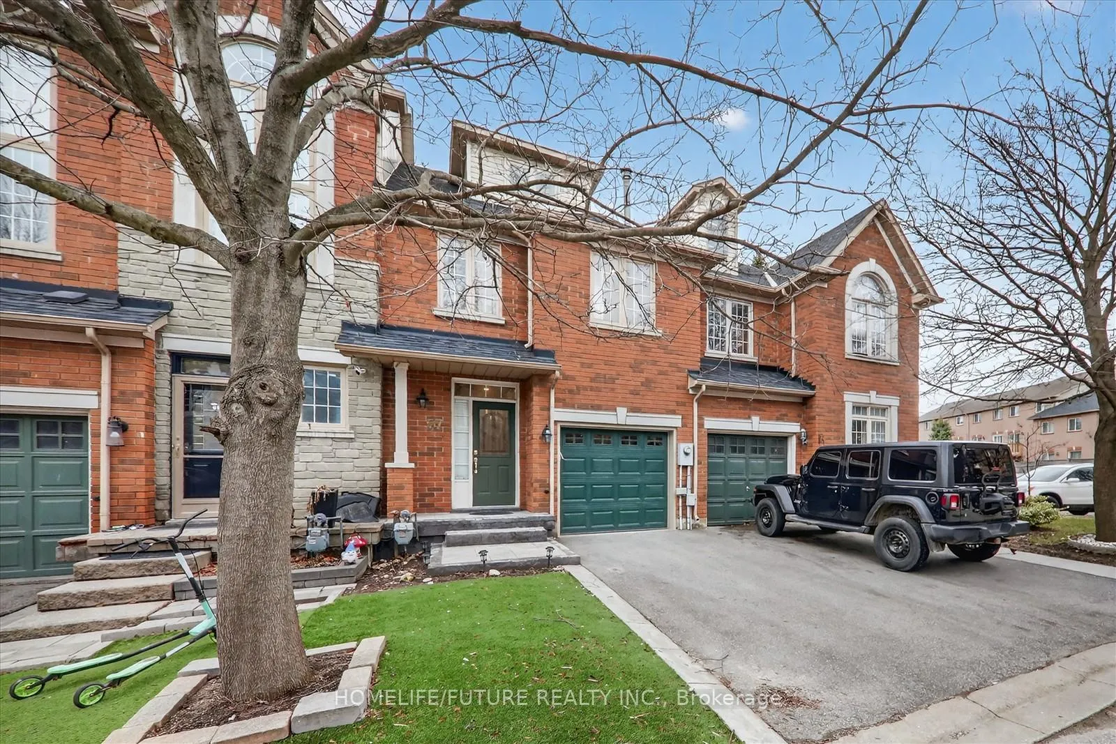 Photo 3 of Unit 57, 180 Blue Willow Drive, Vaughan, East Woodbridge — HOMEH