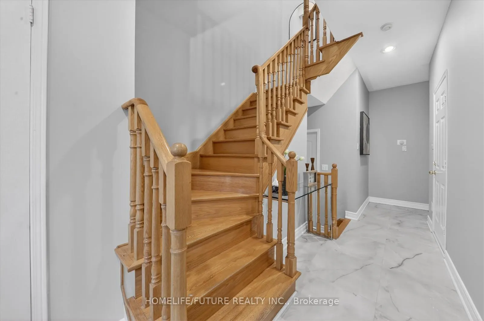 Photo 6 of Unit 57, 180 Blue Willow Drive, Vaughan, East Woodbridge — HOMEH