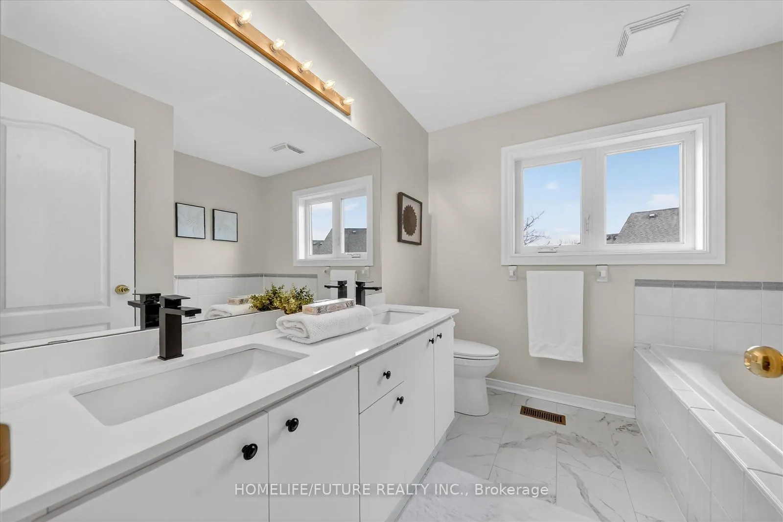 Photo 36 of Unit 57, 180 Blue Willow Drive, Vaughan, East Woodbridge — HOMEH