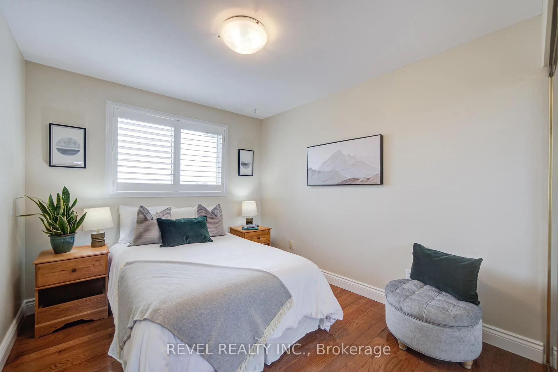 Photo 20 of 2255 Wildwood Crescent, Pickering, Brock Ridge — HOMEH