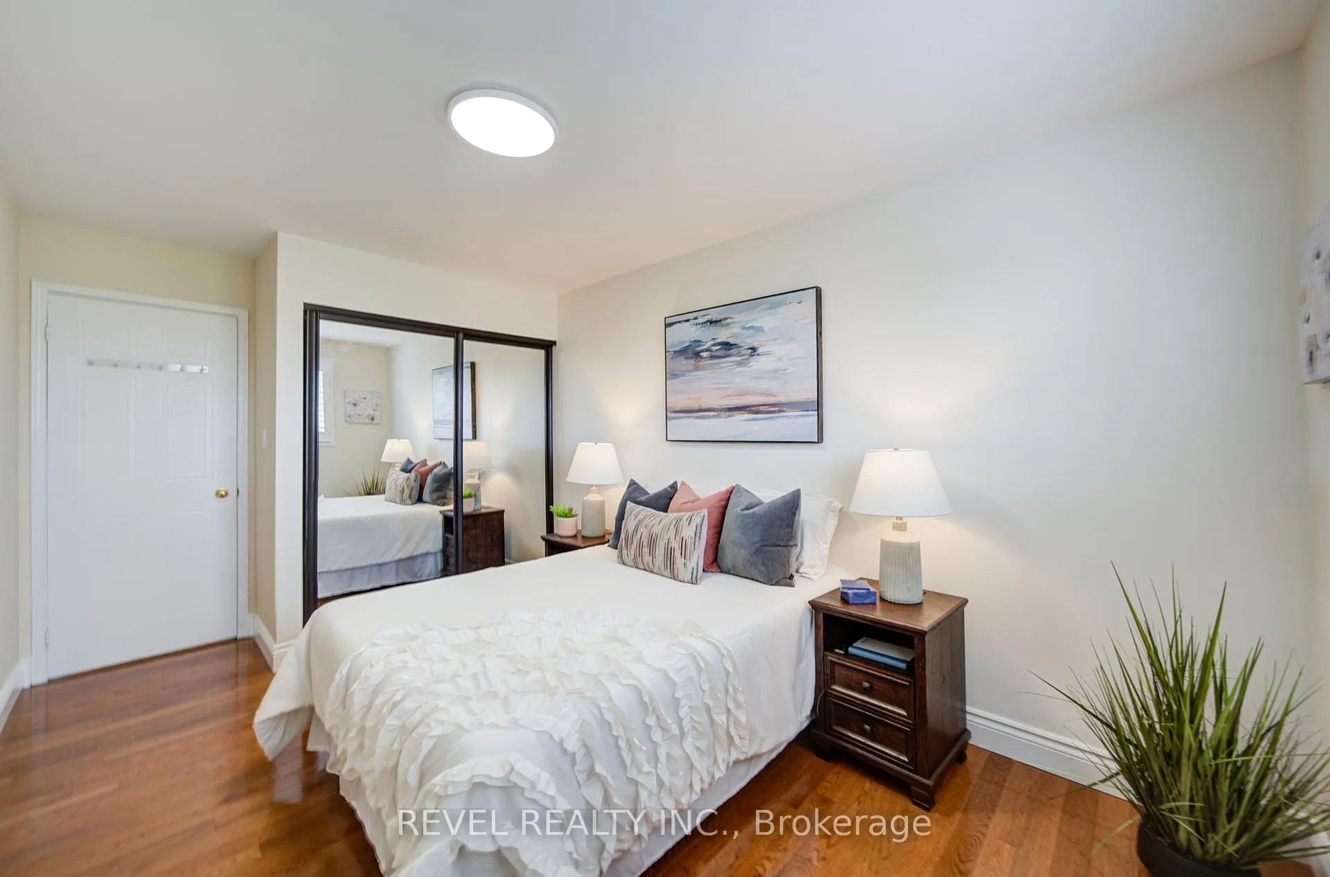 Photo 23 of 2255 Wildwood Crescent, Pickering, Brock Ridge — HOMEH