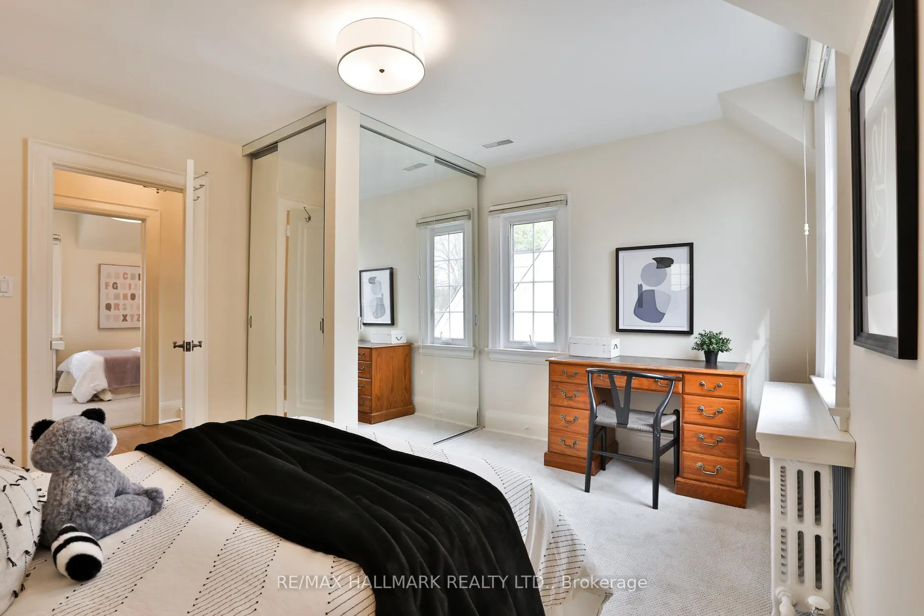 Photo 26 of 28 Kimbark Boulevard, Toronto, Bedford Park-Nortown — HOMEH