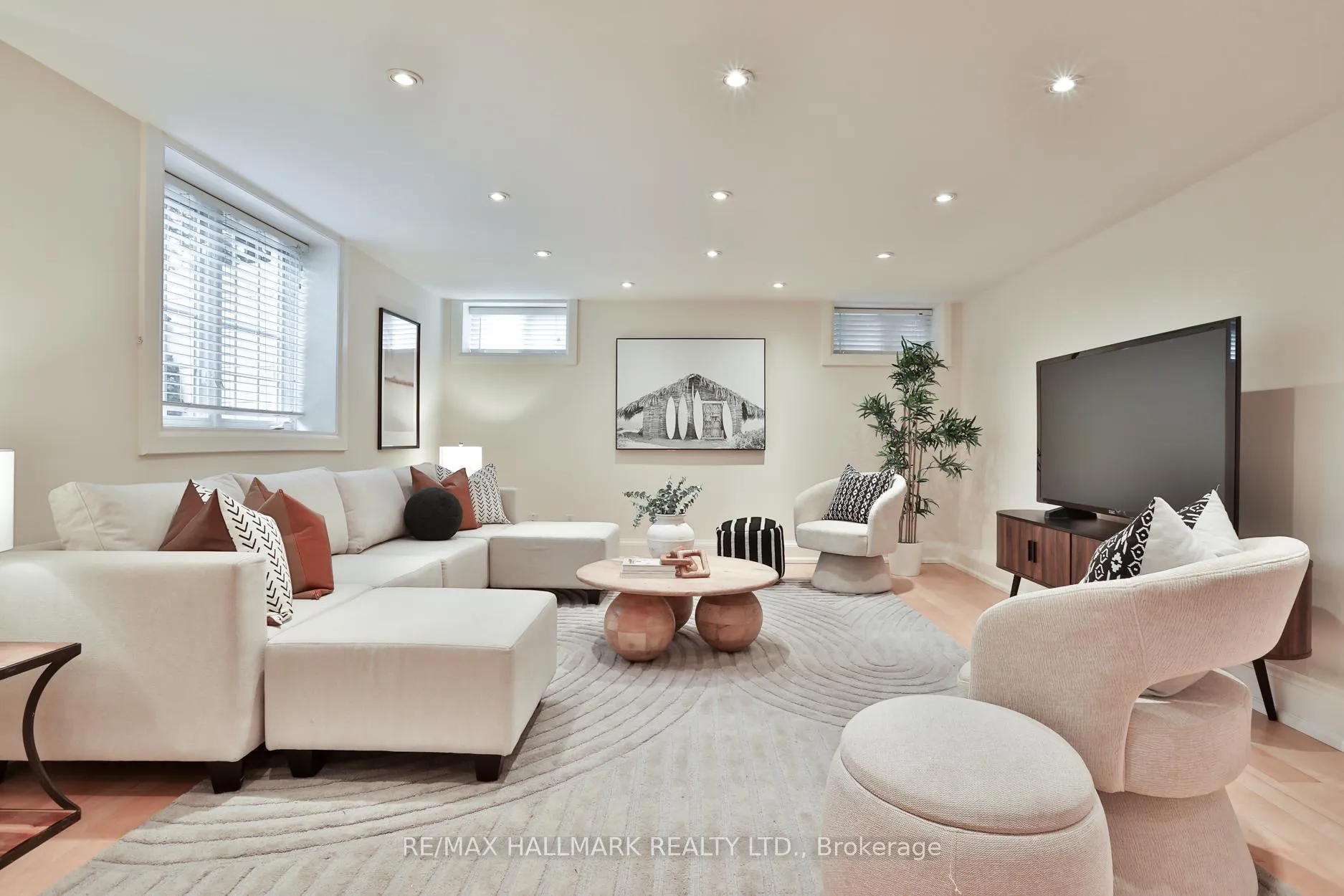 Photo 29 of 28 Kimbark Boulevard, Toronto, Bedford Park-Nortown — HOMEH