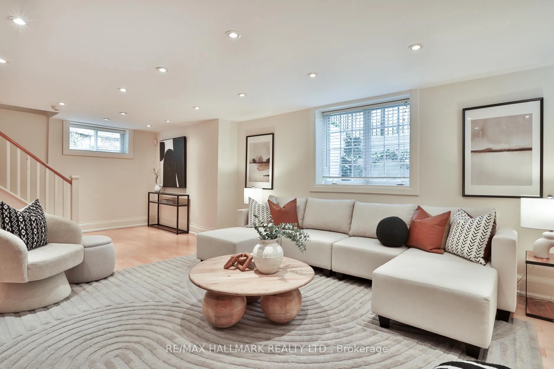Photo 31 of 28 Kimbark Boulevard, Toronto, Bedford Park-Nortown — HOMEH