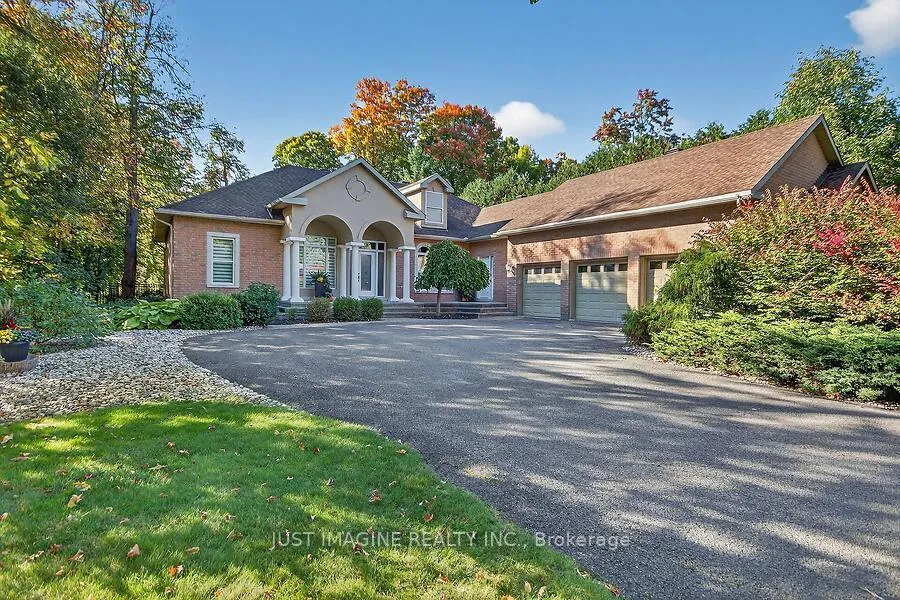 Photo 2 of 5512 Wicklow Drive, Ottawa, Manotick Village & Manotick Estates — HOMEH