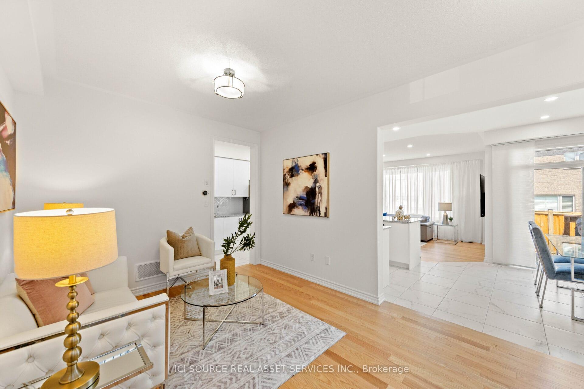 Photo 7 of 56 Bannister Road, Barrie, Rural Barrie Southeast — HOMEH
