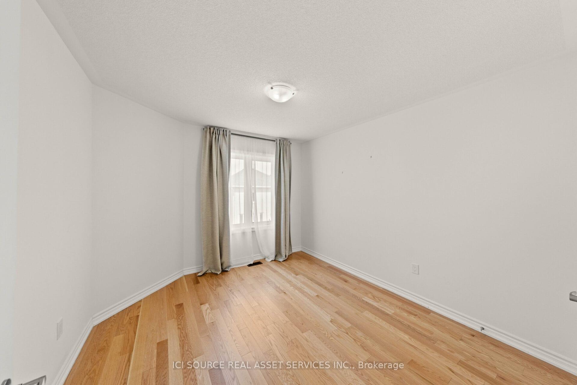 Photo 29 of 56 Bannister Road, Barrie, Rural Barrie Southeast — HOMEH