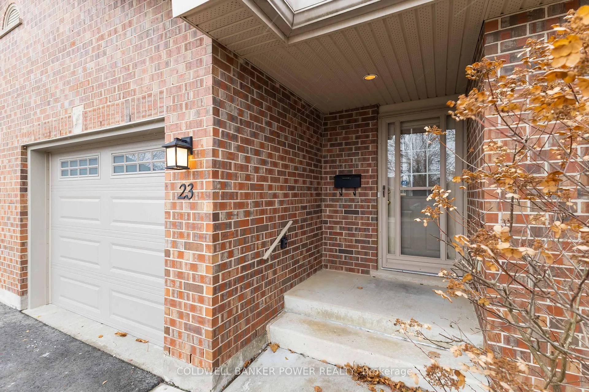 Photo 4 of Unit 23, 680 Commissioners Road W, London, South M — HOMEH