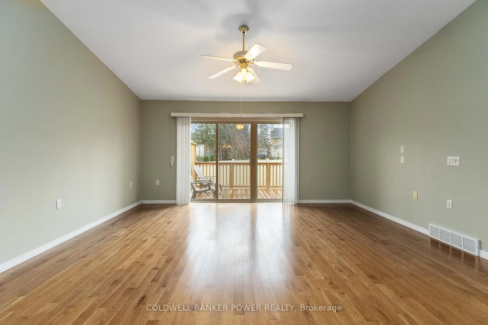 Photo 13 of Unit 23, 680 Commissioners Road W, London, South M — HOMEH