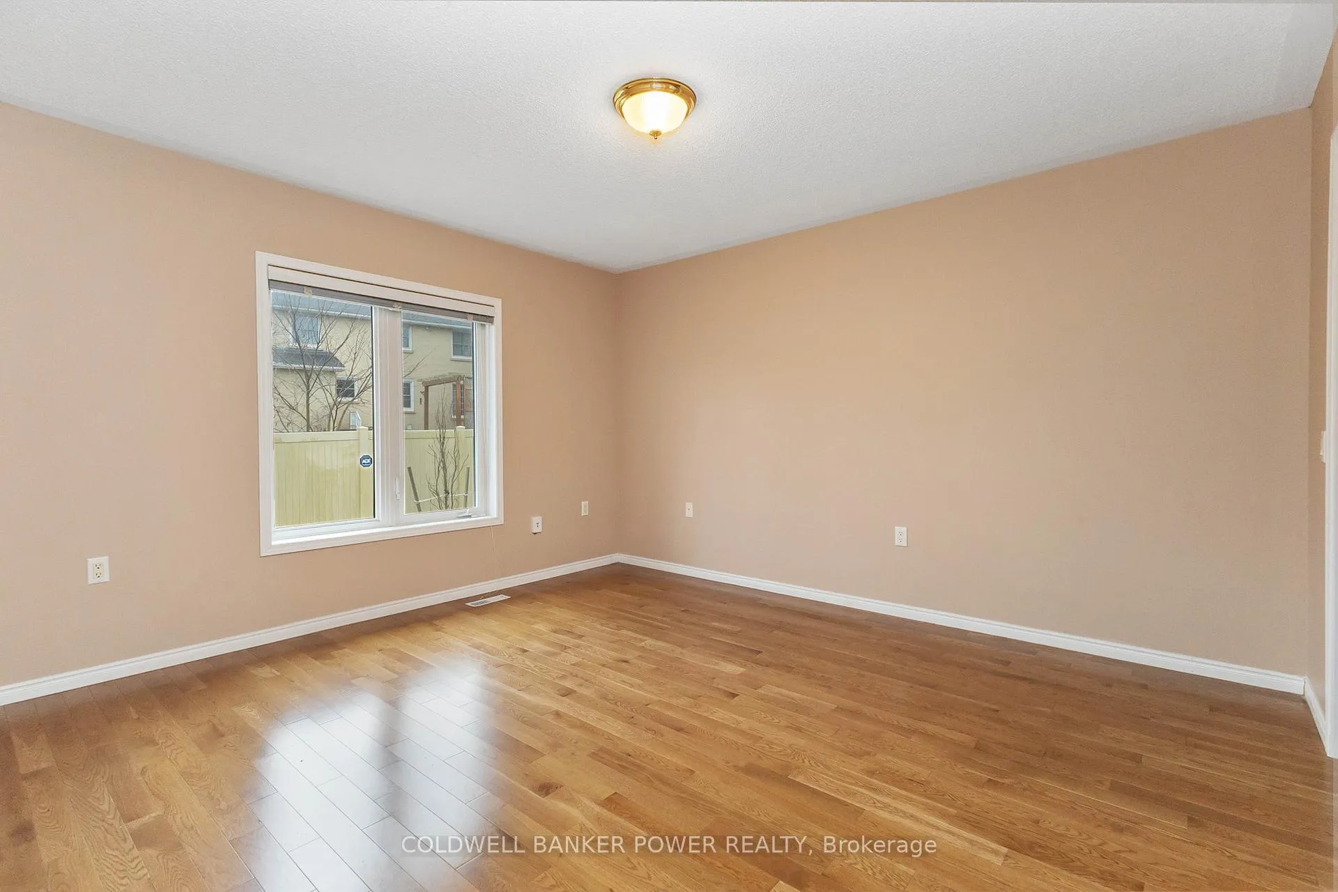 Photo 20 of Unit 23, 680 Commissioners Road W, London, South M — HOMEH