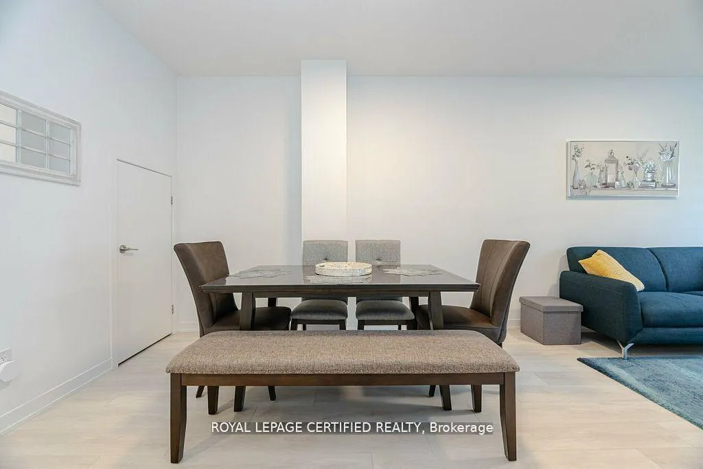 Photo 7 of Unit 31, 1095 Cooke Boulevard, Burlington, LaSalle — HOMEH