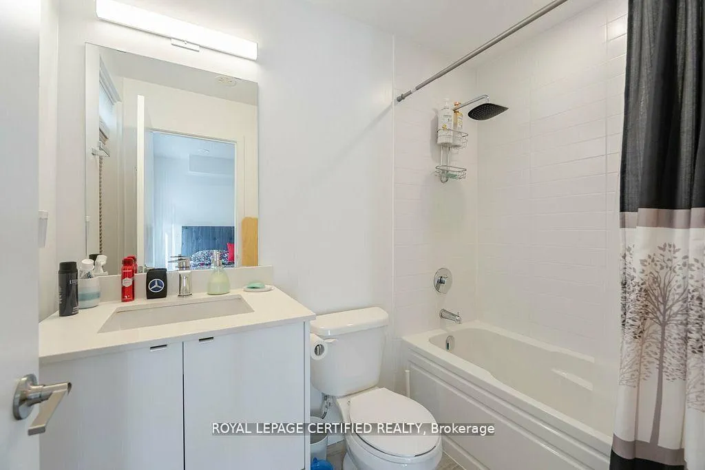 Photo 32 of Unit 31, 1095 Cooke Boulevard, Burlington, LaSalle — HOMEH
