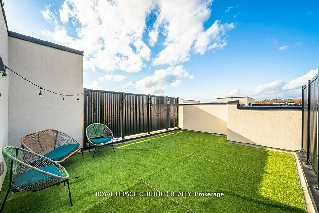 Photo 37 of Unit 31, 1095 Cooke Boulevard, Burlington, LaSalle — HOMEH