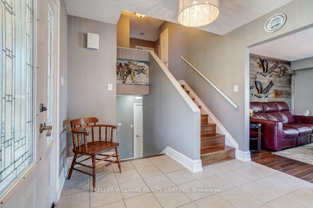 Photo 2 of 34 Meadowlands Drive, Brock, Cannington — HOMEH