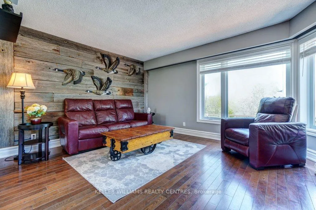 Photo 3 of 34 Meadowlands Drive, Brock, Cannington — HOMEH
