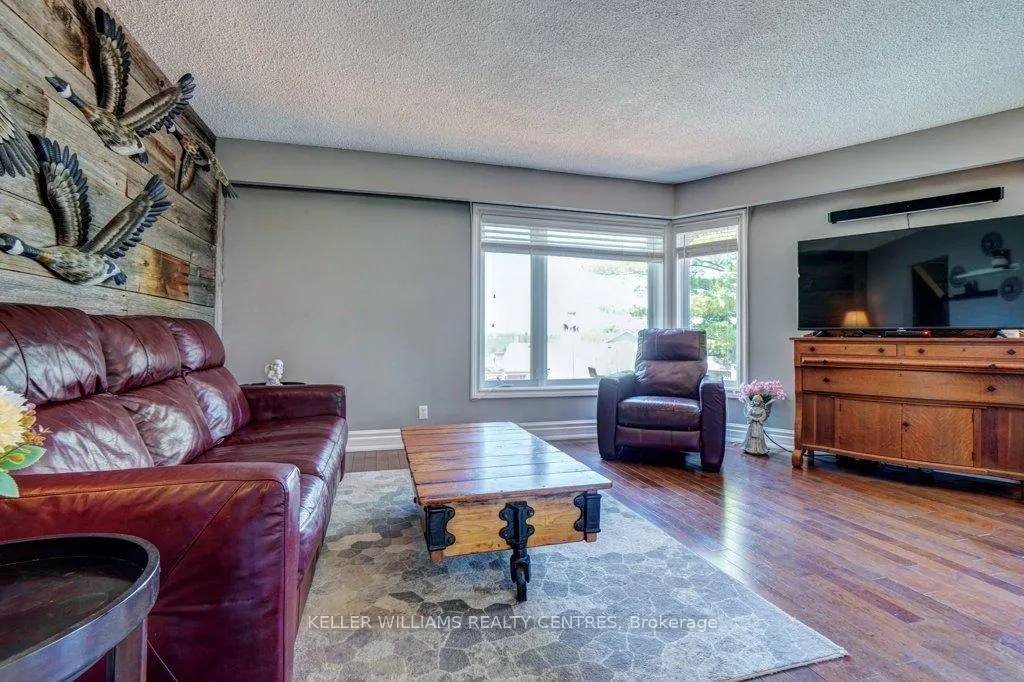Photo 4 of 34 Meadowlands Drive, Brock, Cannington — HOMEH