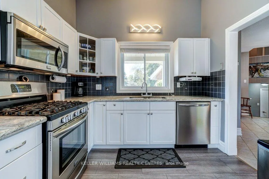 Photo 9 of 34 Meadowlands Drive, Brock, Cannington — HOMEH