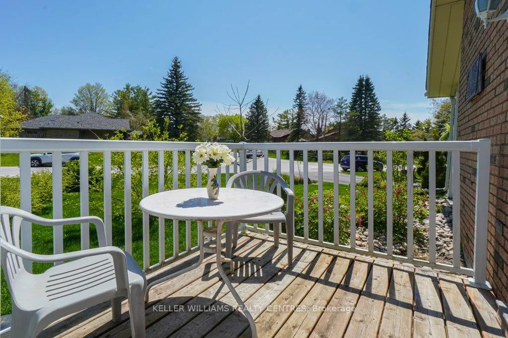 Photo 30 of 34 Meadowlands Drive, Brock, Cannington — HOMEH