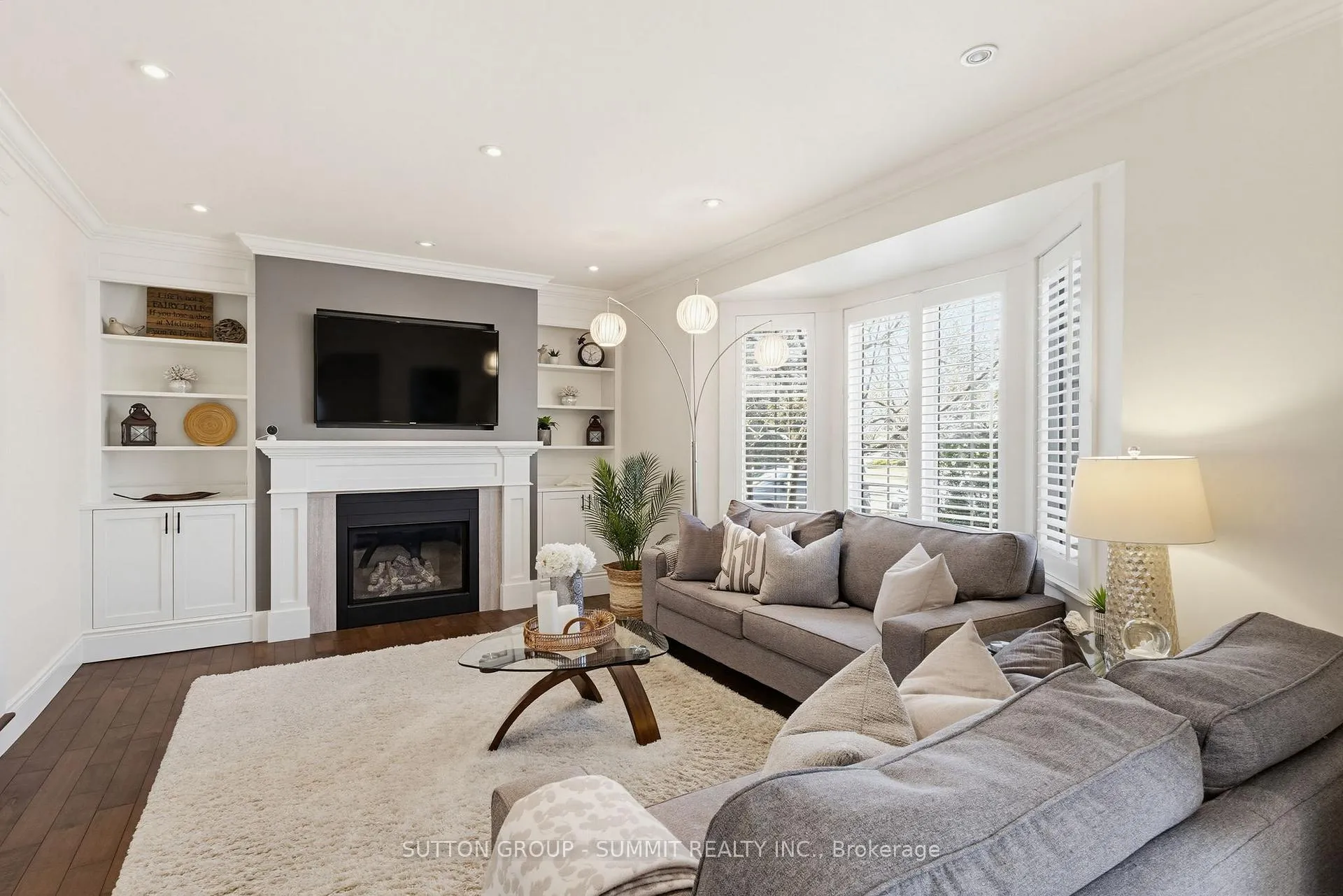 Photo 14 of 1354 Winterberry Drive, Burlington, Tyandaga — HOMEH
