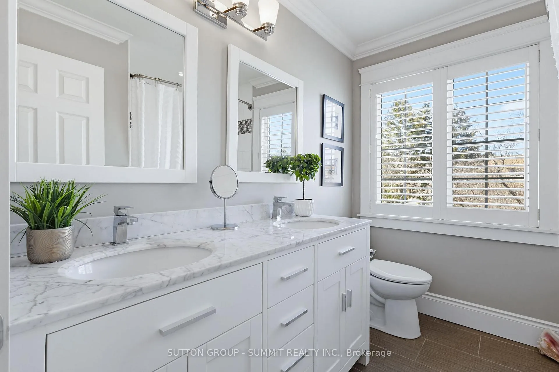 Photo 30 of 1354 Winterberry Drive, Burlington, Tyandaga — HOMEH