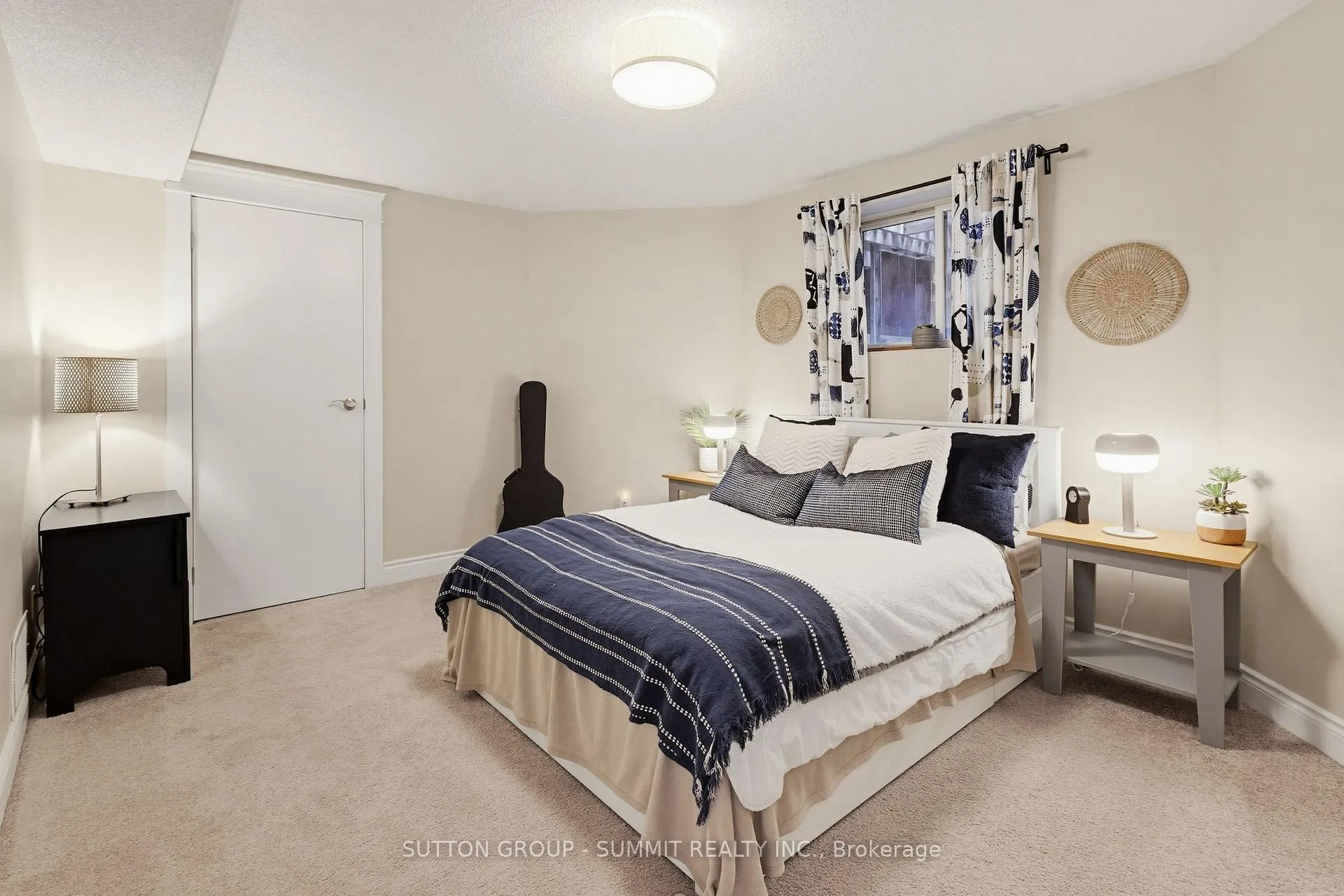 Photo 37 of 1354 Winterberry Drive, Burlington, Tyandaga — HOMEH