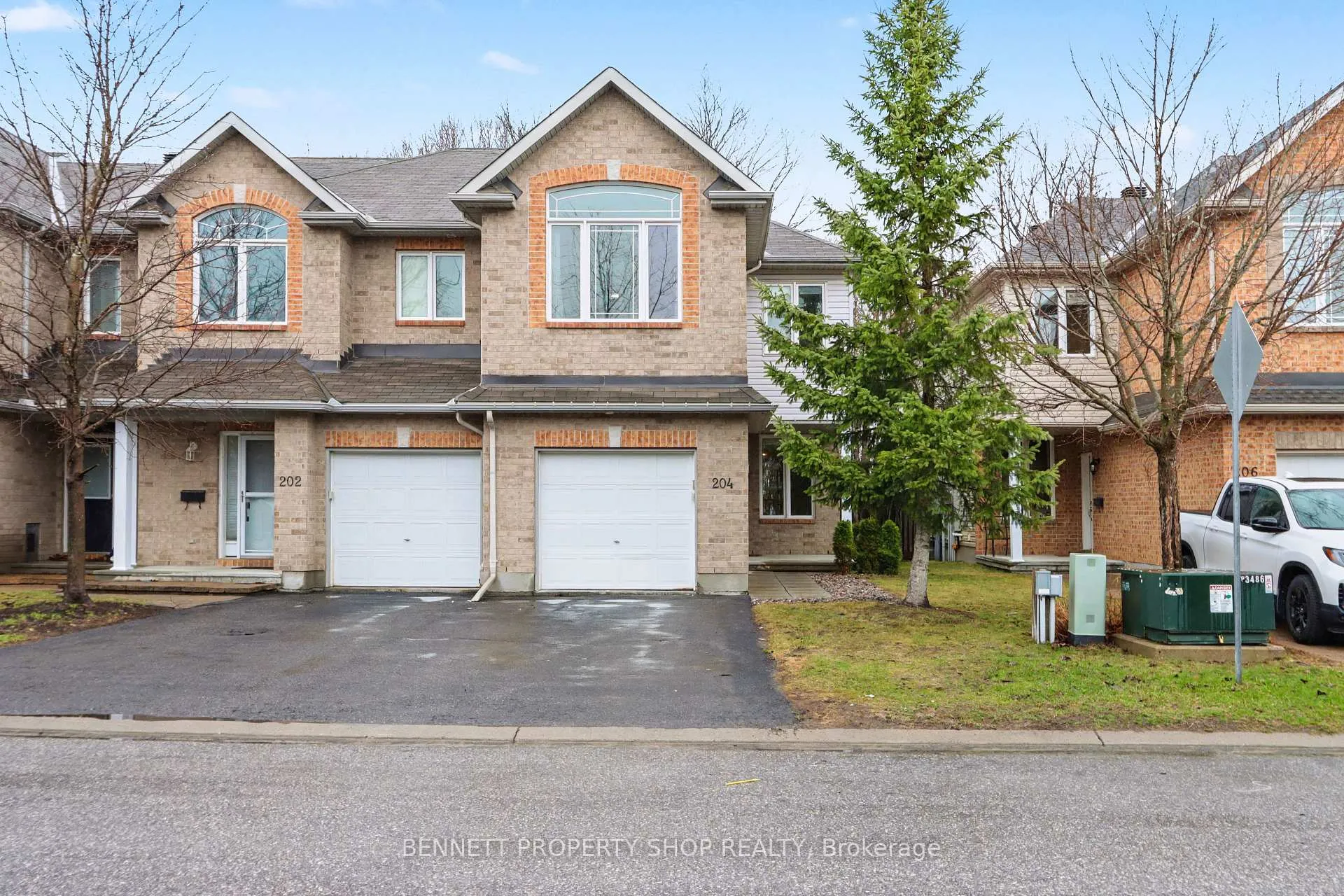 Photo 1 of 204 Talltree Crescent, Ottawa, Stittsville (Central) — HOMEH