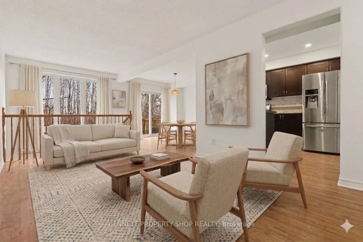 Photo 3 of 204 Talltree Crescent, Ottawa, Stittsville (Central) — HOMEH