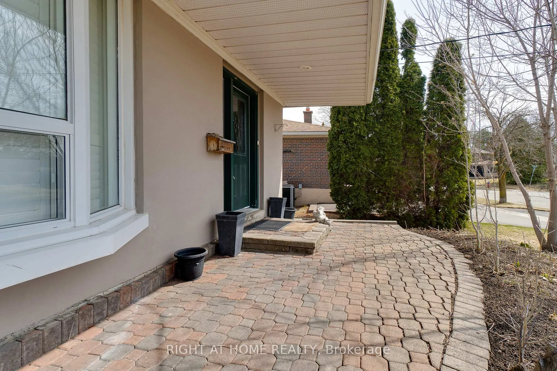 Photo 36 of 109 Rexway Drive, Halton Hills, Georgetown — HOMEH