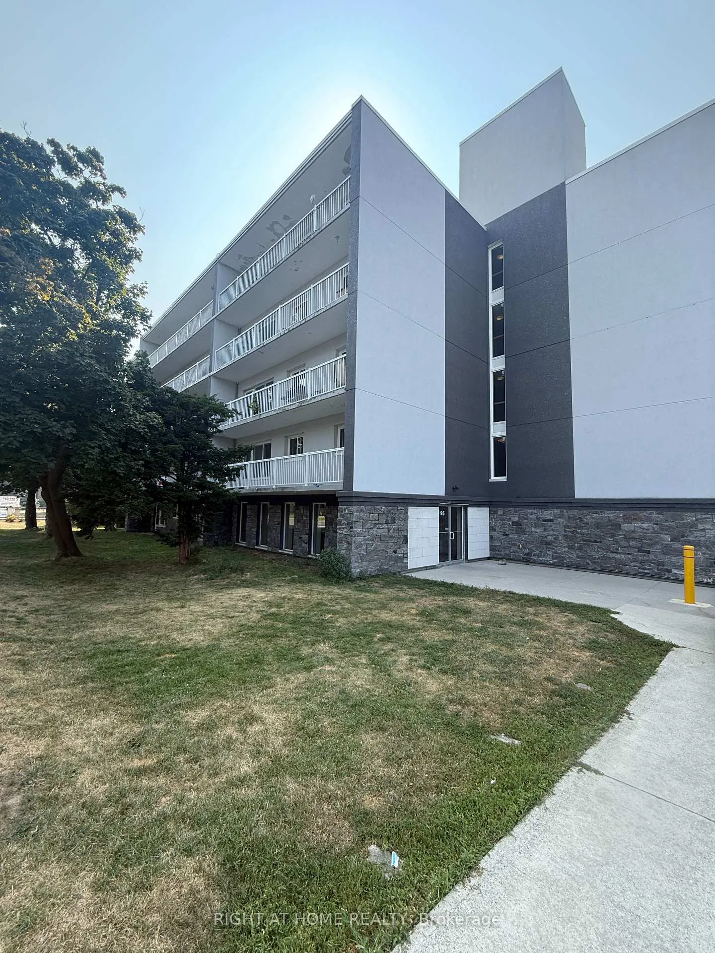 Photo 1 of Unit 203, 95 Taunton Road E, Oshawa, Centennial — HOMEH