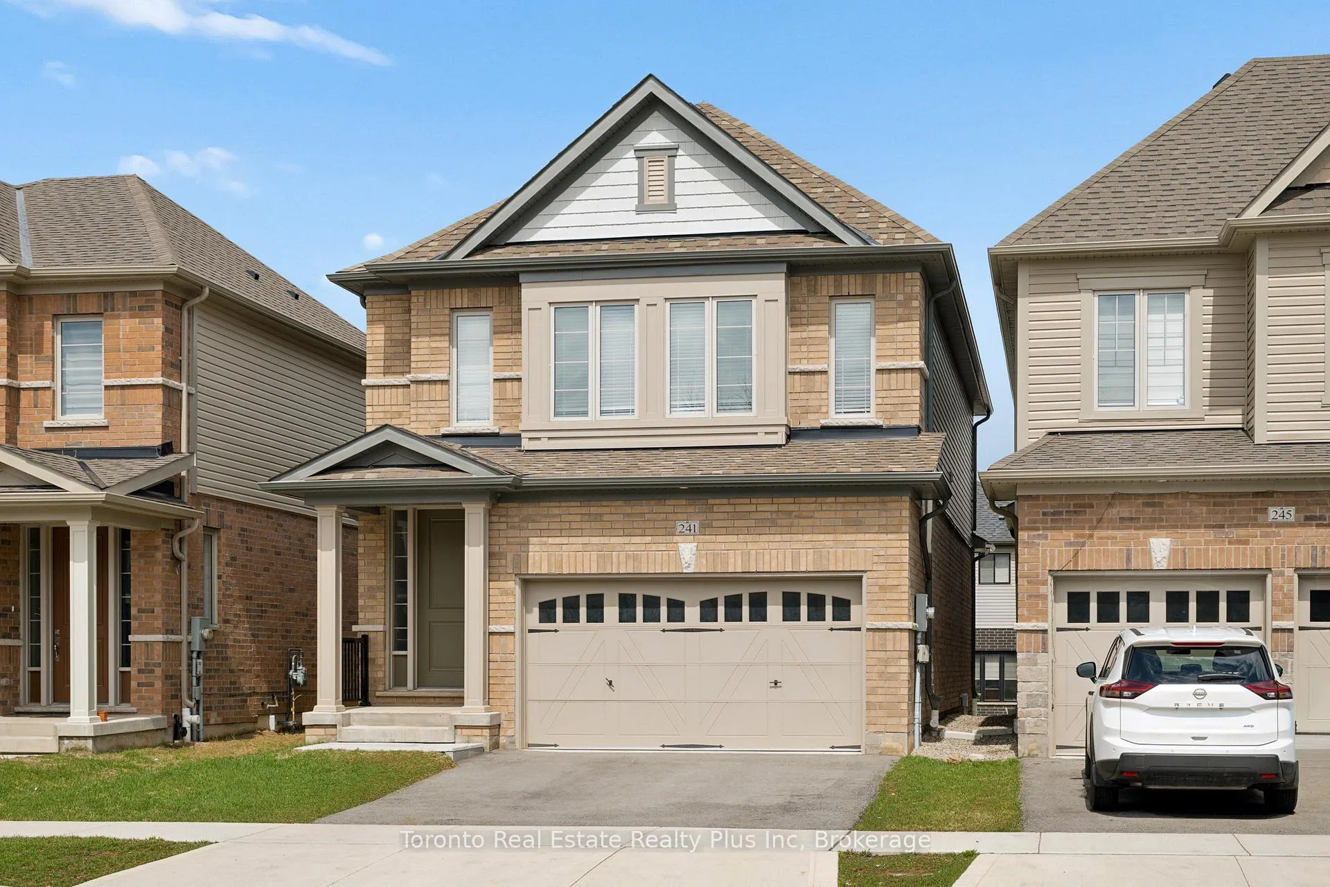 Photo 1 of 241 Broadacre Drive, Kitchener — HOMEH