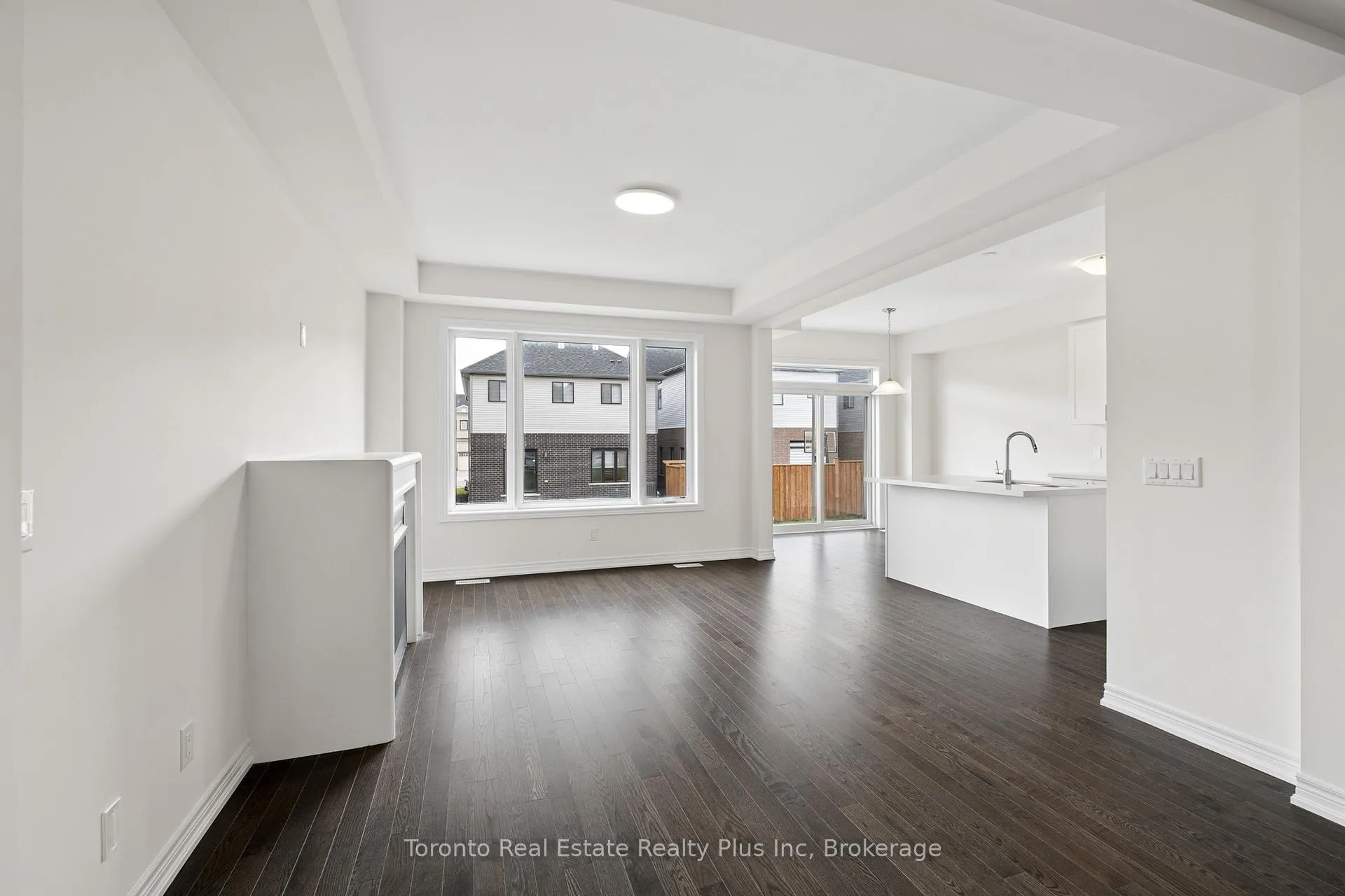 Photo 10 of 241 Broadacre Drive, Kitchener — HOMEH
