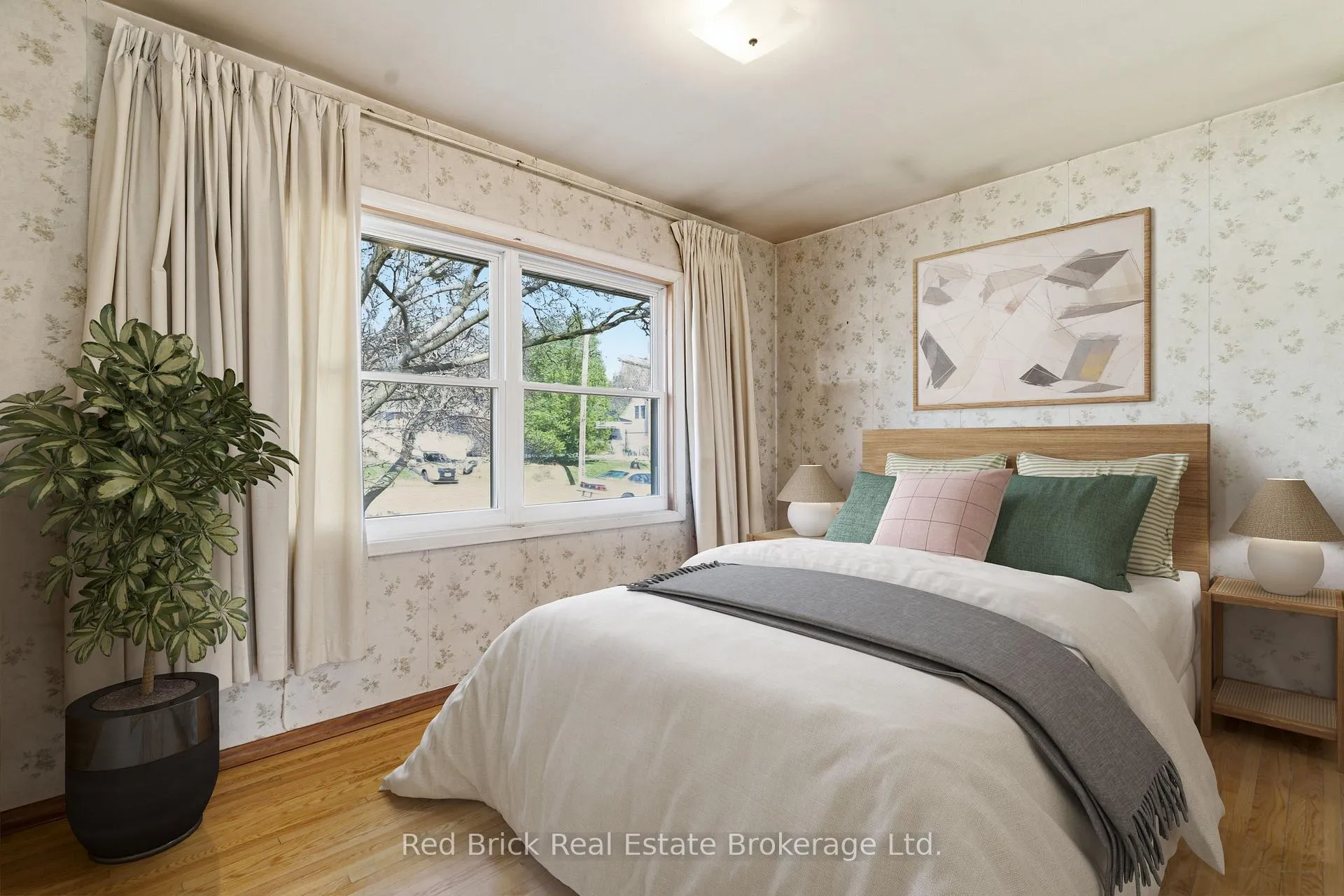 Photo 23 of 38 Dumbarton Street, Guelph, Riverside Park — HOMEH