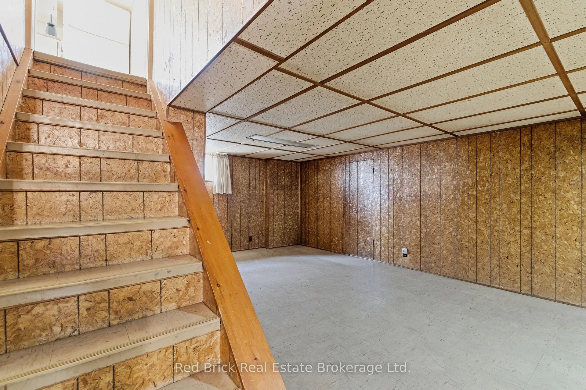 Photo 26 of 38 Dumbarton Street, Guelph, Riverside Park — HOMEH