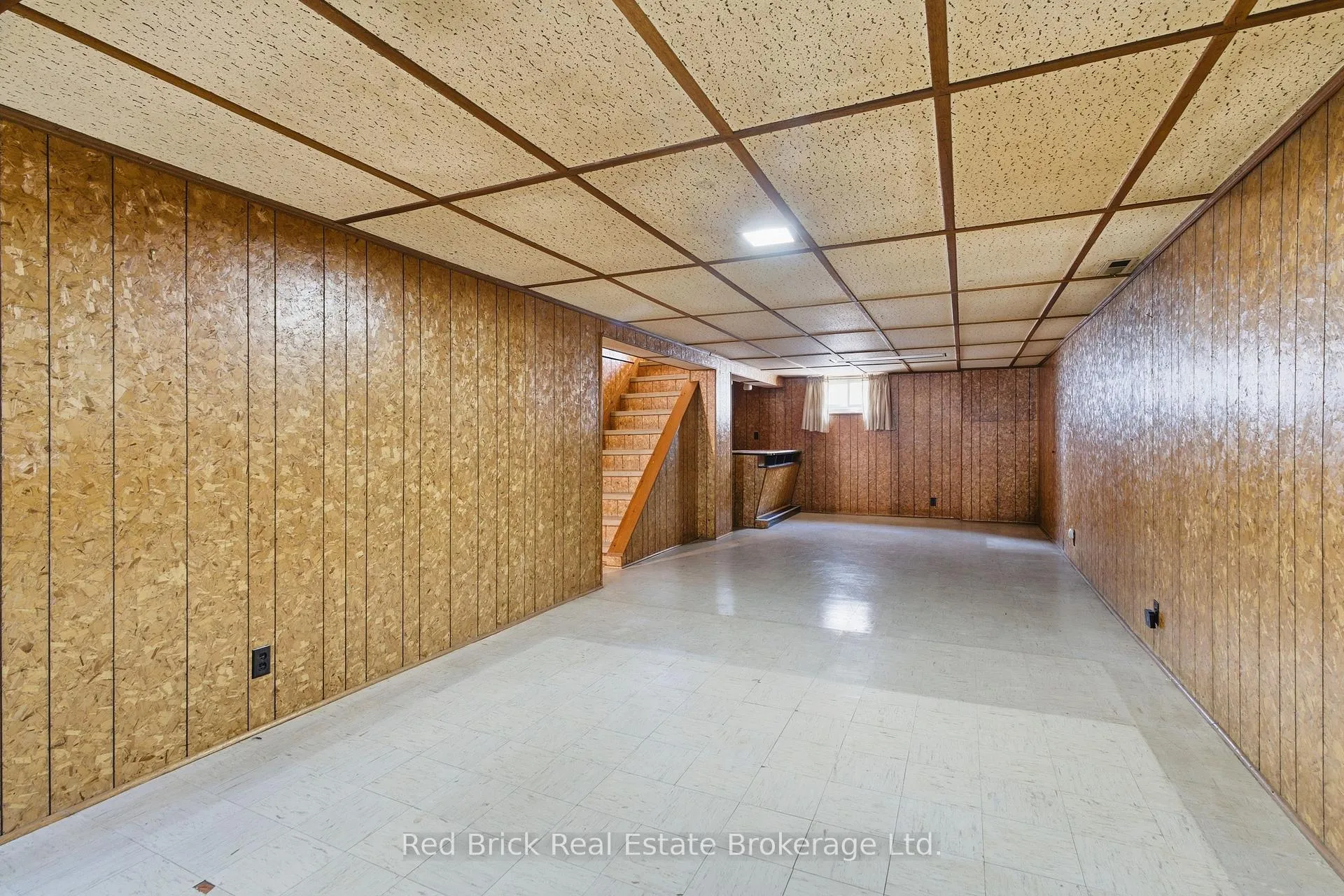Photo 29 of 38 Dumbarton Street, Guelph, Riverside Park — HOMEH