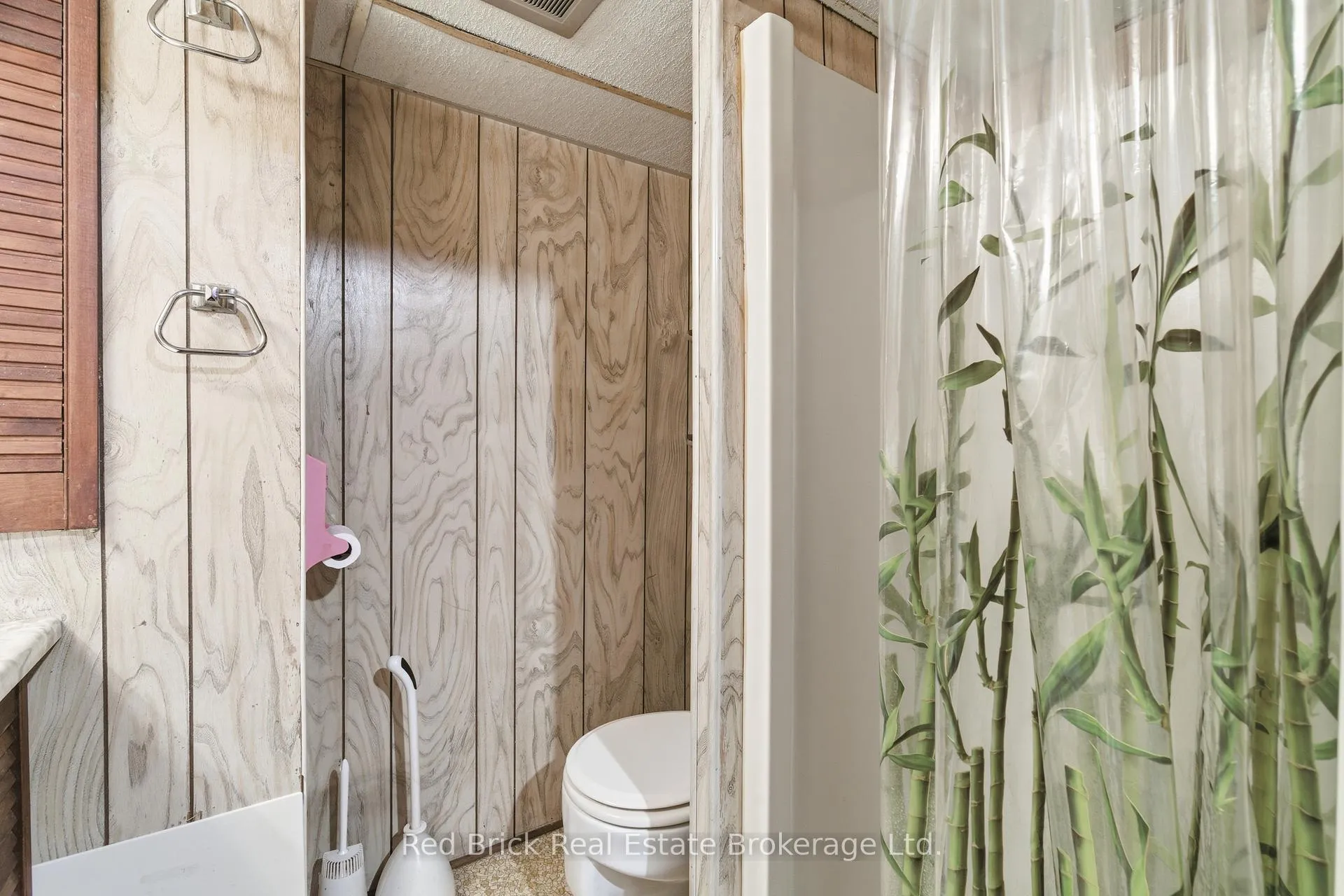 Photo 34 of 38 Dumbarton Street, Guelph, Riverside Park — HOMEH