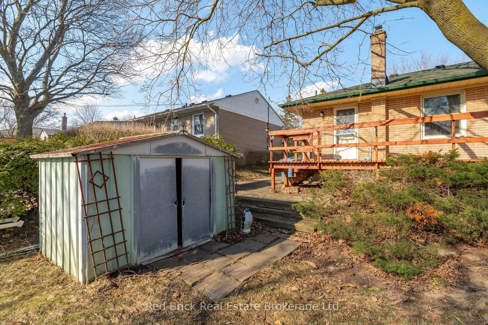 Photo 42 of 38 Dumbarton Street, Guelph, Riverside Park — HOMEH