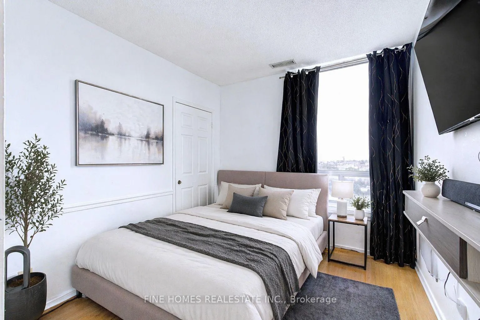 Photo 20 of 1 Emerald Lane, Vaughan, Crestwood-Springfarm-Yorkhill — HOMEH