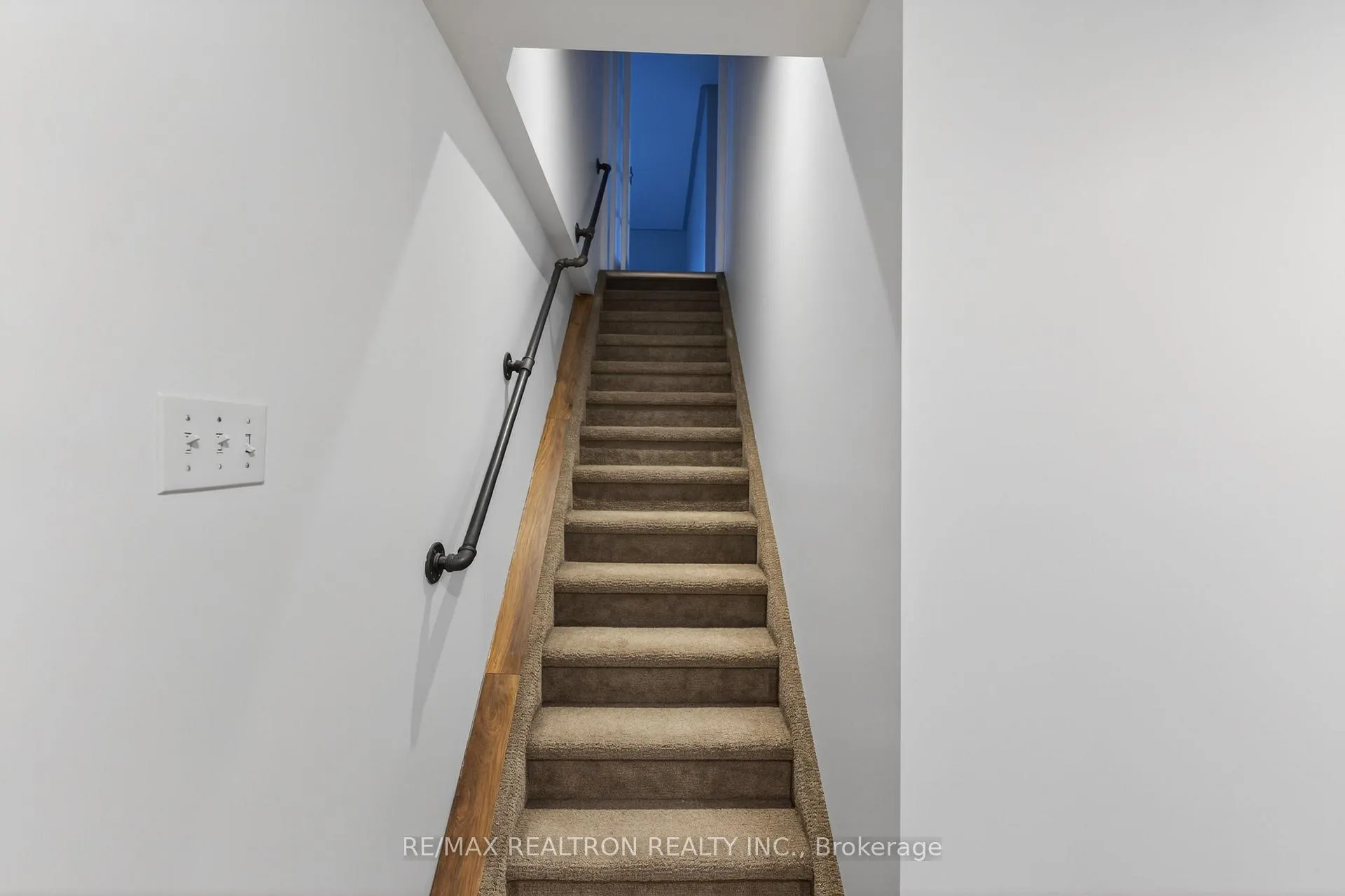 Photo 14 of 3129 Westridge Boulevard, Peterborough, Monaghan Ward 2 — HOMEH