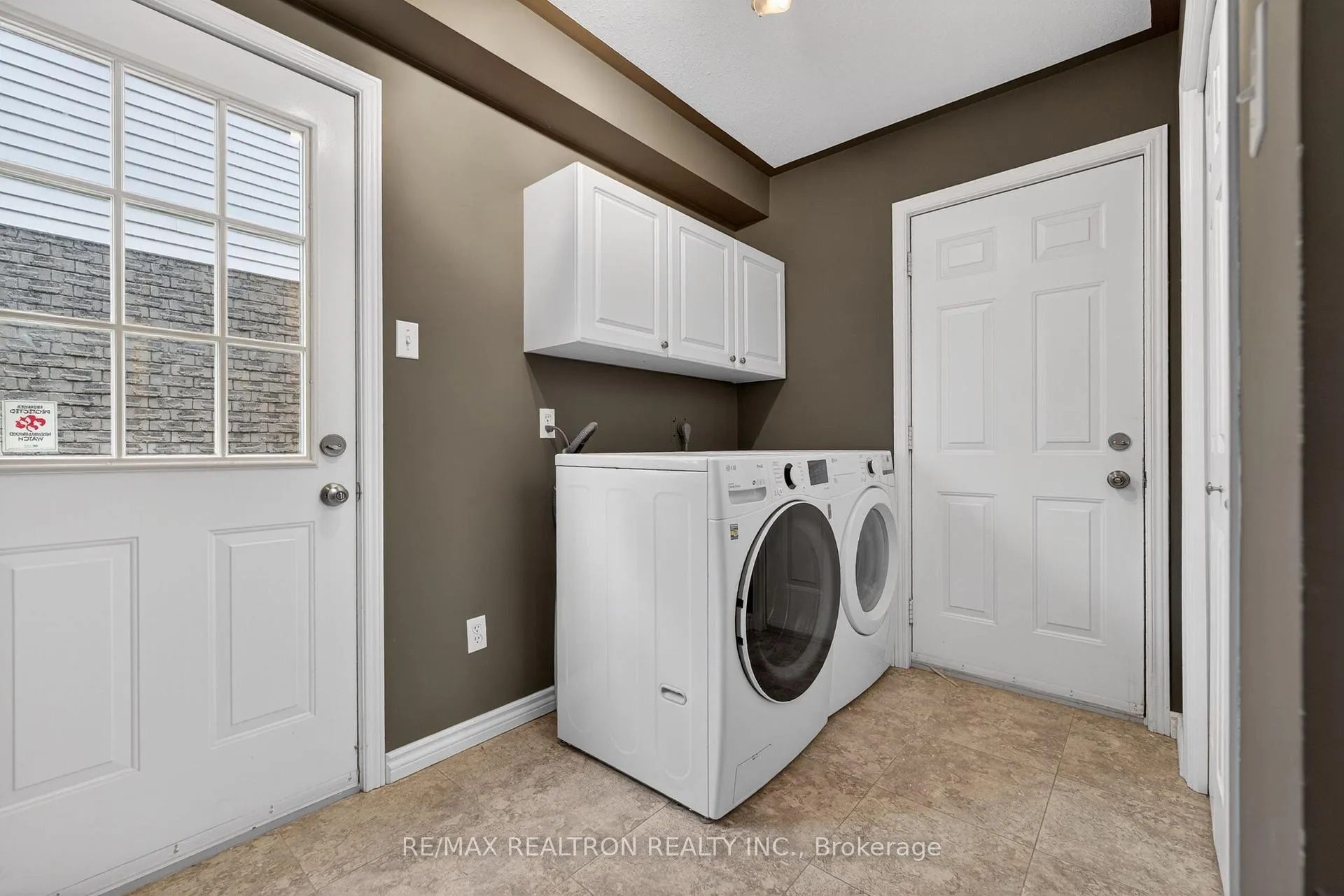 Photo 29 of 3129 Westridge Boulevard, Peterborough, Monaghan Ward 2 — HOMEH
