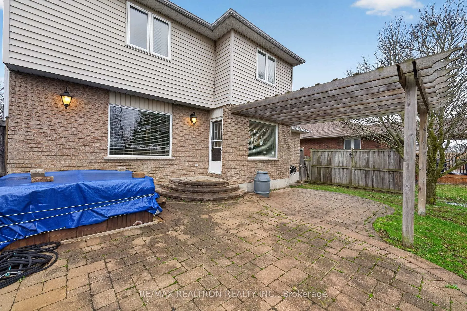 Photo 33 of 3129 Westridge Boulevard, Peterborough, Monaghan Ward 2 — HOMEH